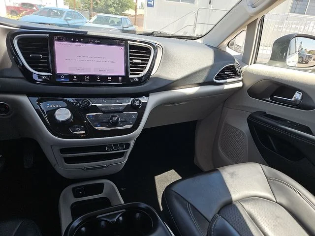 SEMINUEVOS CHRYSLER Pacifica a Estados en autogozo