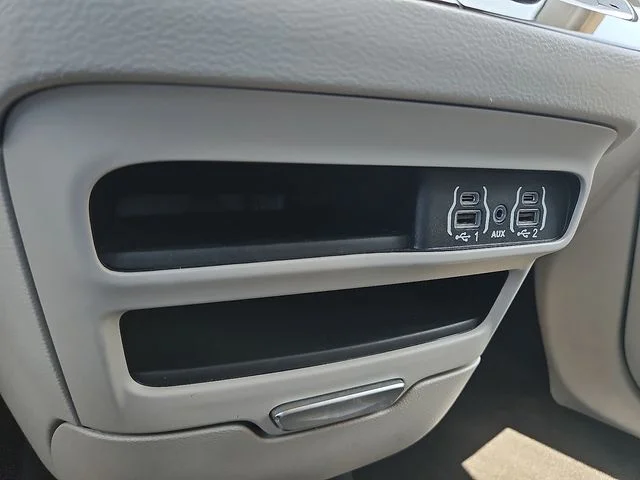 SEMINUEVOS CHRYSLER Pacifica a Estados en autogozo
