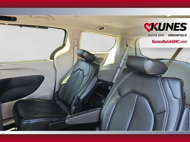SEMINUEVOS CHRYSLER Pacifica a Estados en autogozo