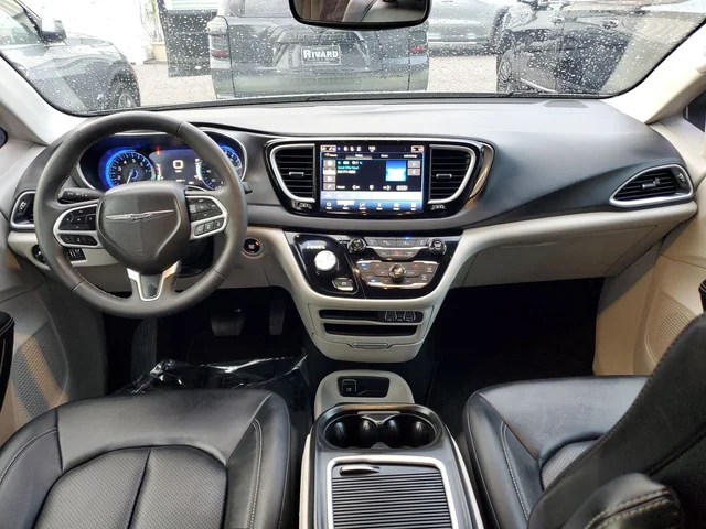 SEMINUEVOS CHRYSLER Pacifica a Estados en autogozo