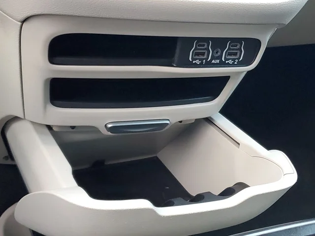 SEMINUEVOS CHRYSLER Pacifica a Estados en autogozo