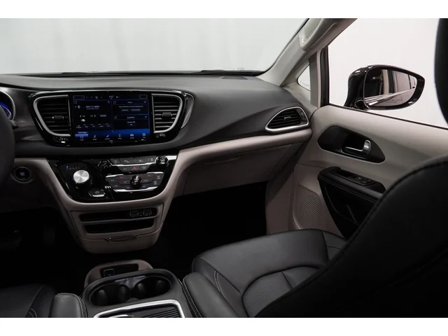 SEMINUEVOS CHRYSLER Pacifica a Estados en autogozo