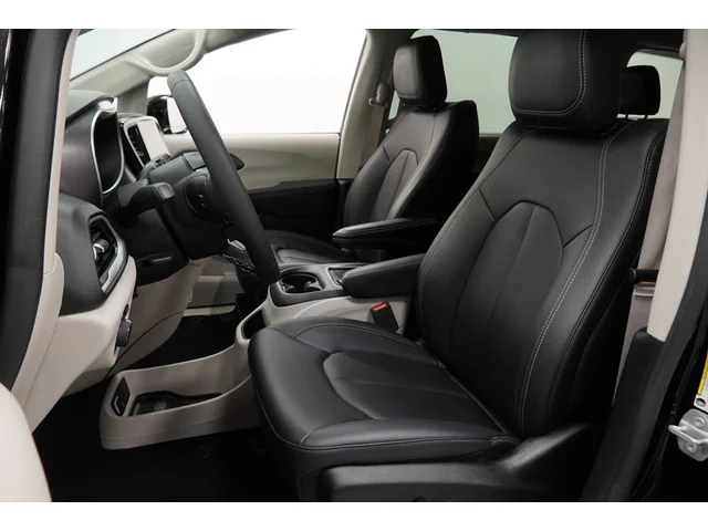 SEMINUEVOS CHRYSLER Pacifica a Estados en autogozo