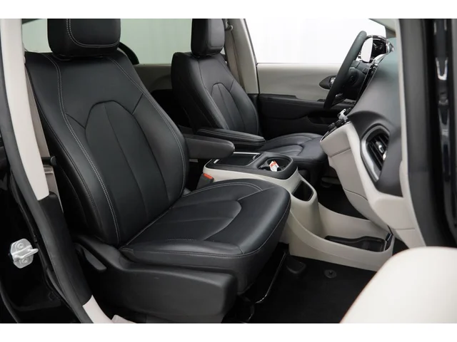 SEMINUEVOS CHRYSLER Pacifica a Estados en autogozo