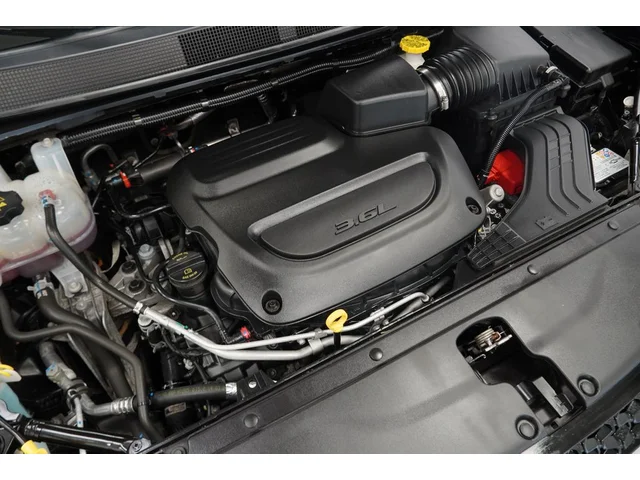 SEMINUEVOS CHRYSLER Pacifica a Estados en autogozo