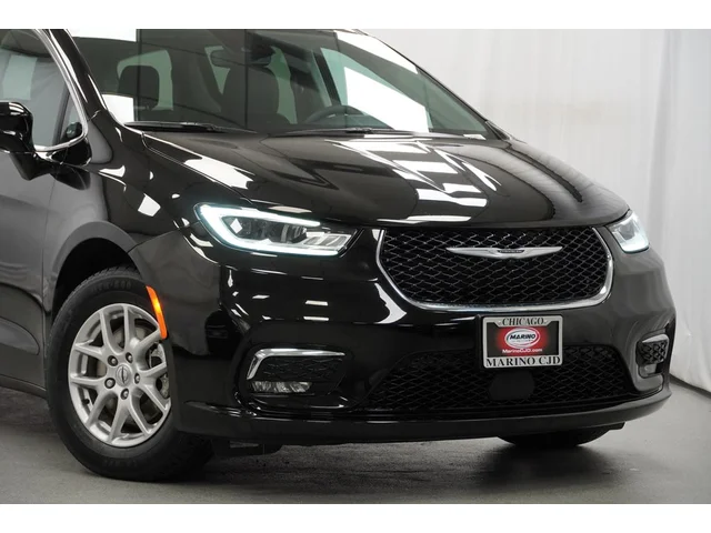 SEMINUEVOS CHRYSLER Pacifica a Estados en autogozo