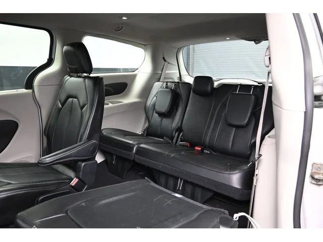 SEMINUEVOS CHRYSLER Pacifica a Estados en autogozo