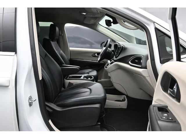 SEMINUEVOS CHRYSLER Pacifica a Estados en autogozo