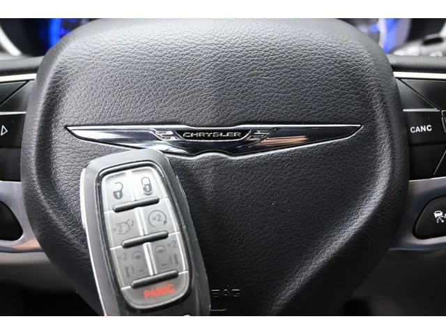 SEMINUEVOS CHRYSLER Pacifica a Estados en autogozo