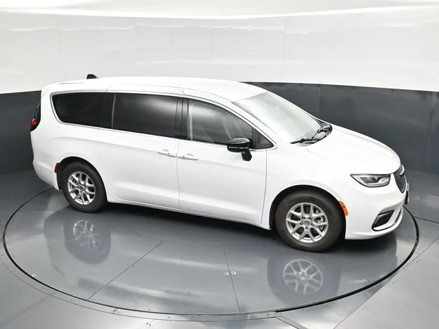 SEMINUEVOS CHRYSLER Pacifica a Estados en autogozo