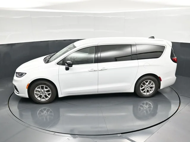 SEMINUEVOS CHRYSLER Pacifica a Estados en autogozo