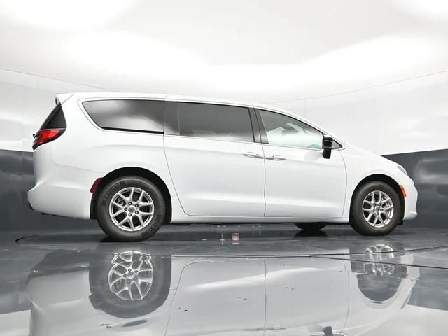 SEMINUEVOS CHRYSLER Pacifica a Estados en autogozo