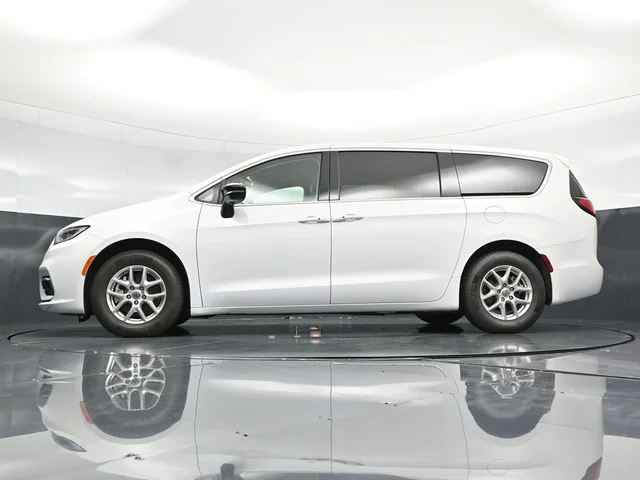 SEMINUEVOS CHRYSLER Pacifica a Estados en autogozo