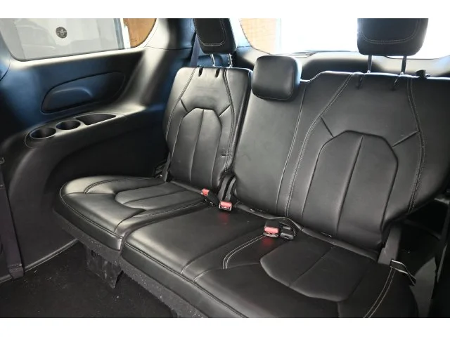 SEMINUEVOS CHRYSLER Pacifica a Estados en autogozo