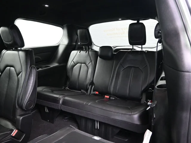 SEMINUEVOS CHRYSLER Pacifica a Estados en autogozo