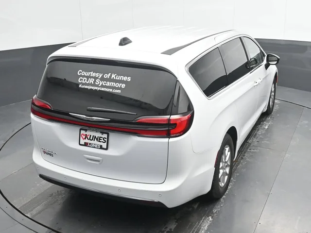 SEMINUEVOS CHRYSLER Pacifica a Estados en autogozo