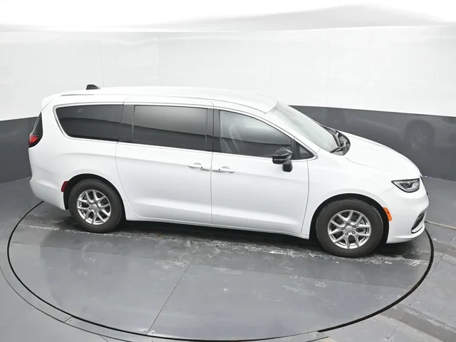 SEMINUEVOS CHRYSLER Pacifica a Estados en autogozo