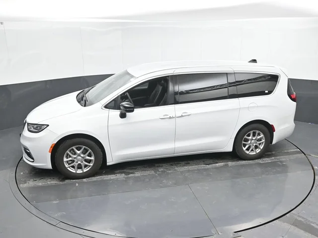 SEMINUEVOS CHRYSLER Pacifica a Estados en autogozo