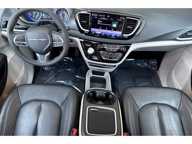 SEMINUEVOS CHRYSLER Pacifica at ELK GROVE in Elk Grove Buick GMC