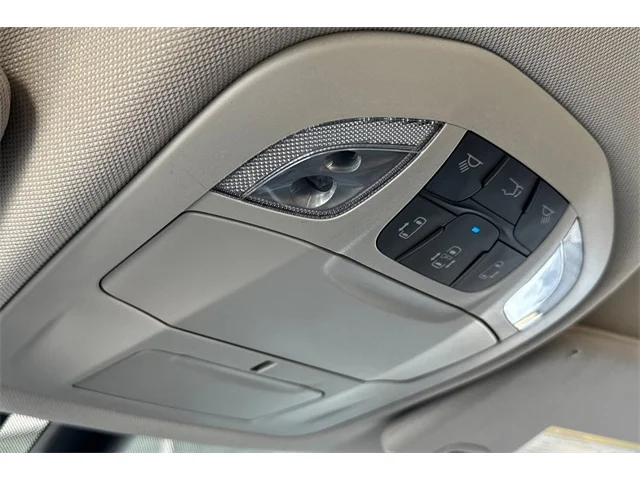 SEMINUEVOS CHRYSLER Pacifica at ELK GROVE in Elk Grove Buick GMC