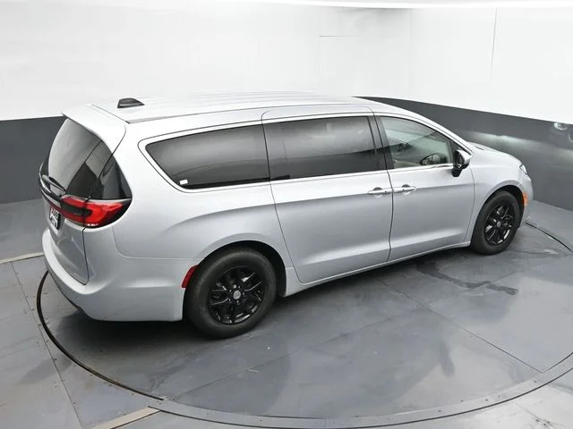SEMINUEVOS CHRYSLER Pacifica a Estados en autogozo