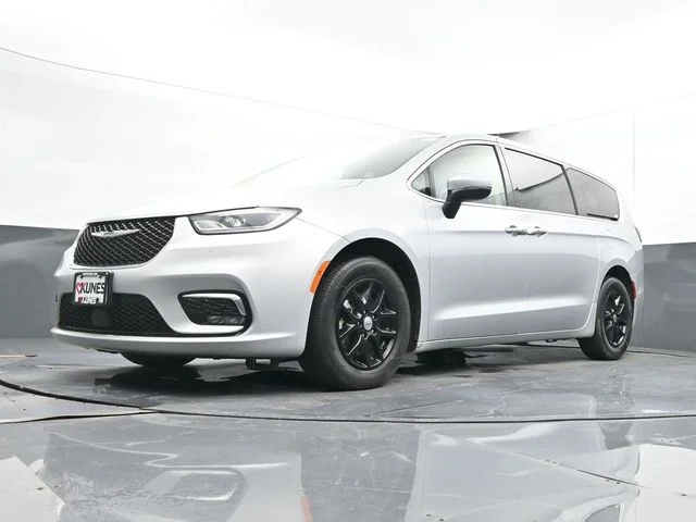 SEMINUEVOS CHRYSLER Pacifica a Estados en autogozo