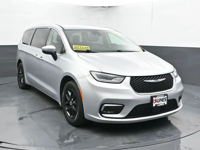 SEMINUEVOS CHRYSLER Pacifica a Estados en autogozo