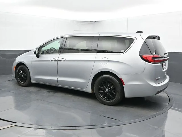 SEMINUEVOS CHRYSLER Pacifica a Estados en autogozo