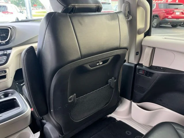 SEMINUEVOS CHRYSLER Pacifica a Estados en autogozo