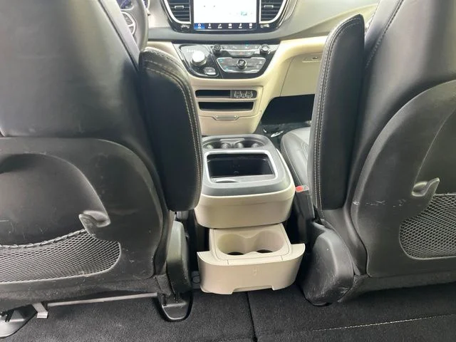 SEMINUEVOS CHRYSLER Pacifica a Estados en autogozo