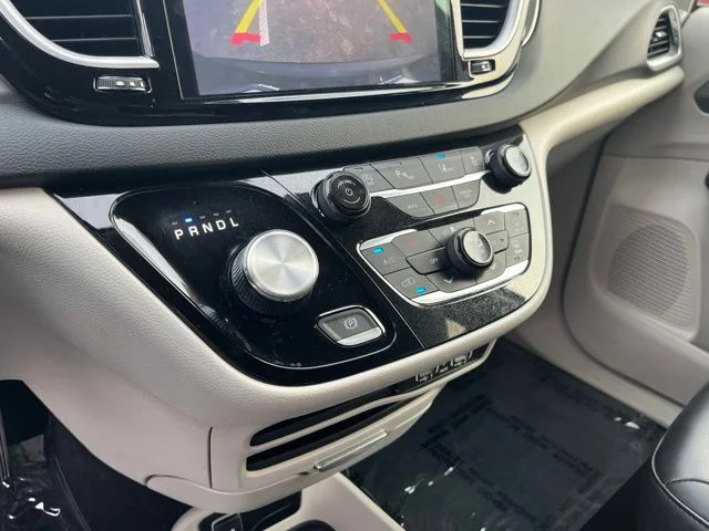 SEMINUEVOS CHRYSLER Pacifica a Estados en autogozo