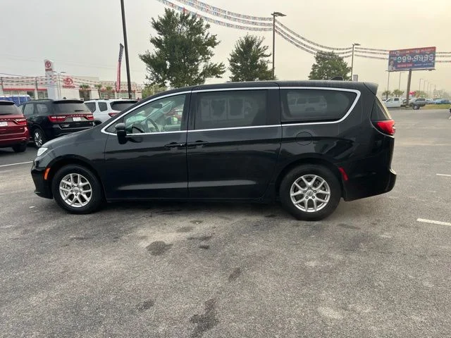 SEMINUEVOS CHRYSLER Pacifica a Estados en autogozo