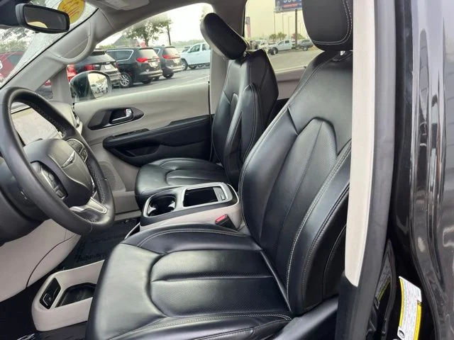 SEMINUEVOS CHRYSLER Pacifica a Estados en autogozo
