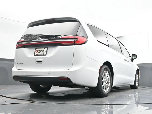 SEMINUEVOS CHRYSLER Pacifica a Estados en autogozo