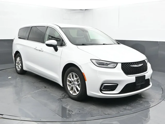 SEMINUEVOS CHRYSLER Pacifica a Estados en autogozo