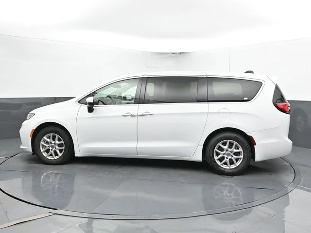 SEMINUEVOS CHRYSLER Pacifica a Estados en autogozo