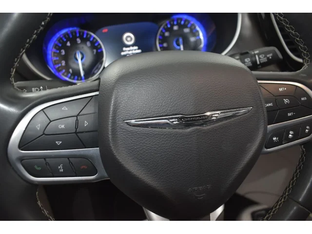SEMINUEVOS CHRYSLER Pacifica a Estados en autogozo