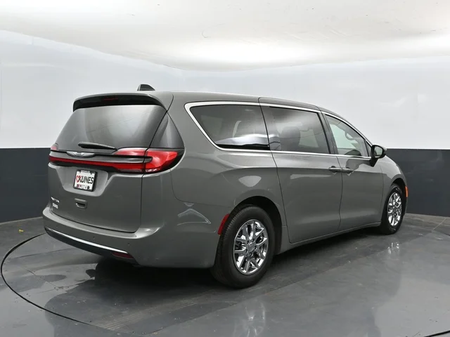 SEMINUEVOS CHRYSLER Pacifica a Estados en autogozo
