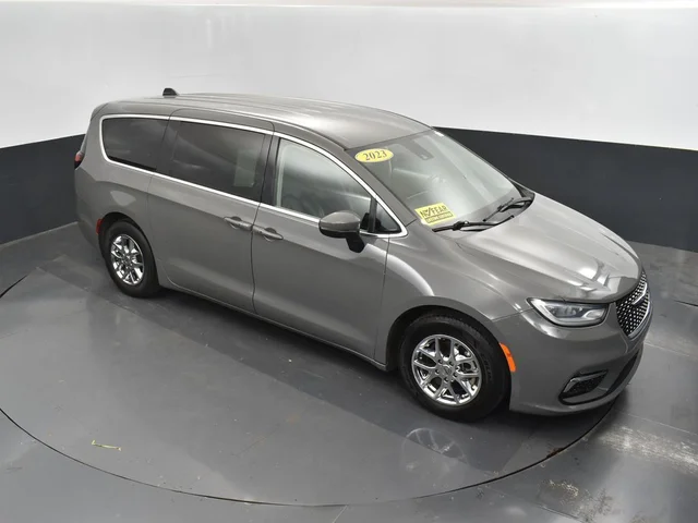 SEMINUEVOS CHRYSLER Pacifica a Estados en autogozo