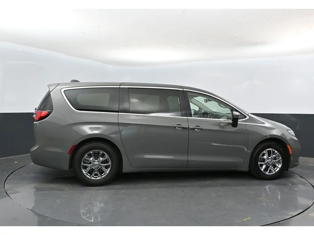SEMINUEVOS CHRYSLER Pacifica a Estados en autogozo