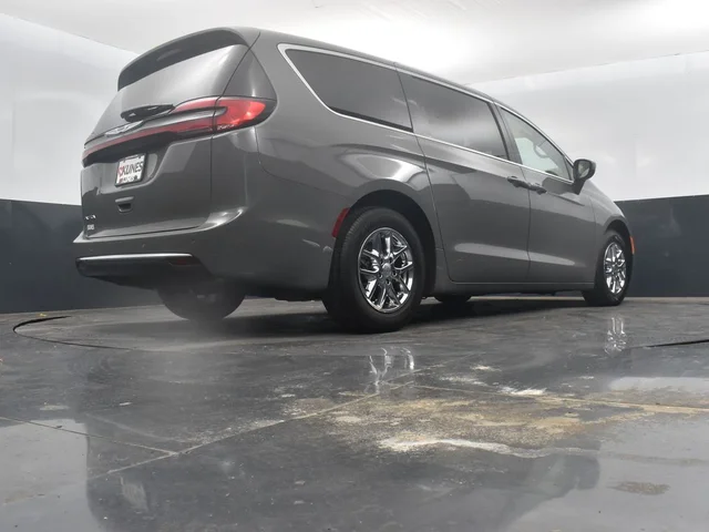 SEMINUEVOS CHRYSLER Pacifica a Estados en autogozo