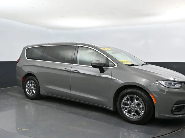 SEMINUEVOS CHRYSLER Pacifica a Estados en autogozo