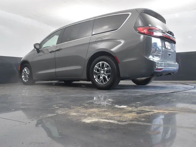 SEMINUEVOS CHRYSLER Pacifica a Estados en autogozo