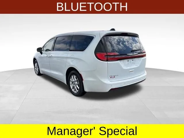 SEMINUEVOS CHRYSLER Pacifica a Estados en autogozo