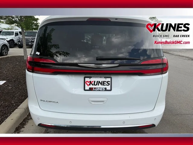SEMINUEVOS CHRYSLER Pacifica a Estados en autogozo