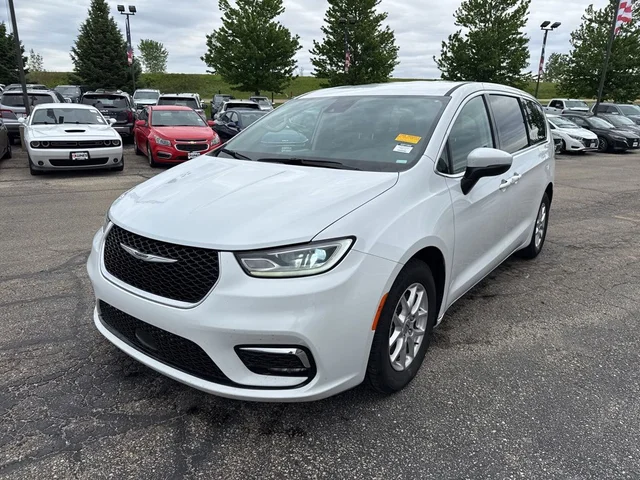 SEMINUEVOS CHRYSLER Pacifica a Estados en autogozo