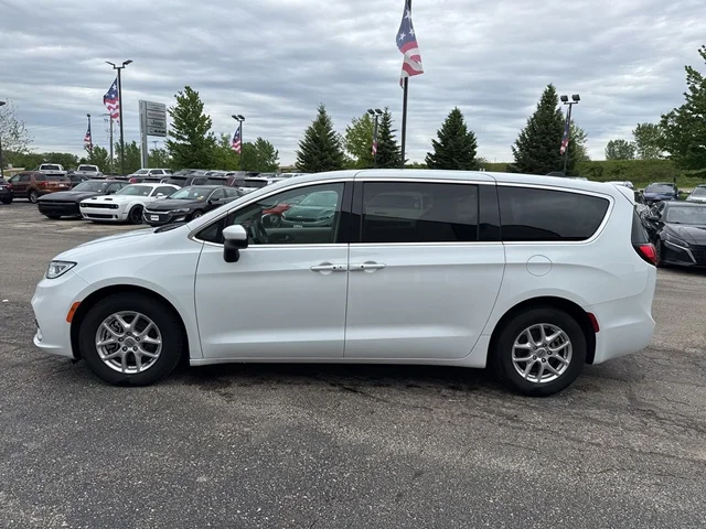 SEMINUEVOS CHRYSLER Pacifica a Estados en autogozo