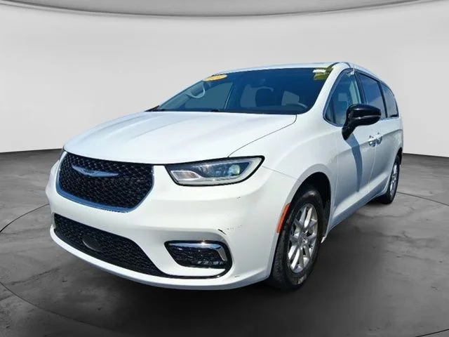 SEMINUEVOS CHRYSLER Pacifica a Estados en autogozo