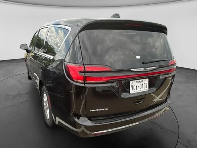 SEMINUEVOS CHRYSLER Pacifica a Estados en autogozo