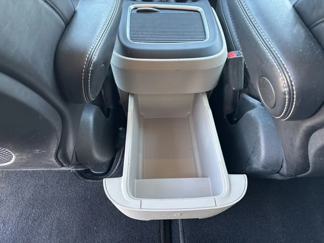 SEMINUEVOS CHRYSLER Pacifica a Estados en autogozo